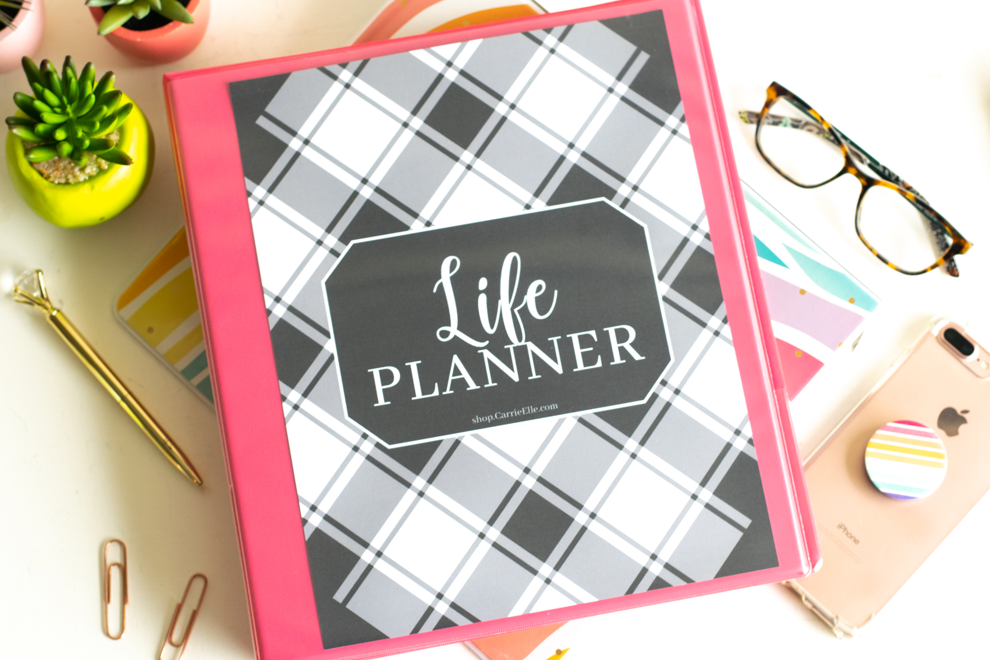 Black and White Day Planner Binder